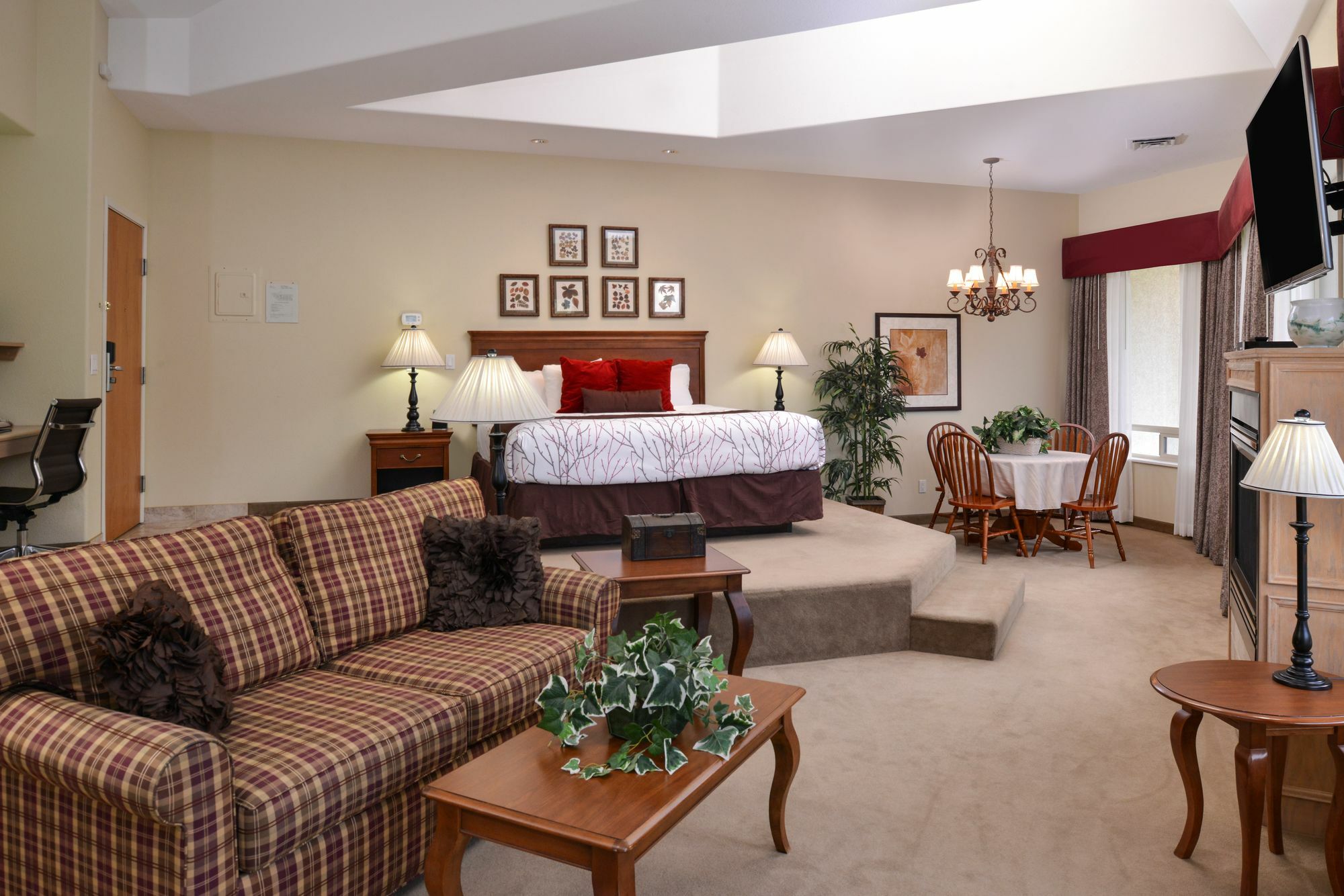 Best Western Lodge At River'S Edge Orofino Kültér fotó